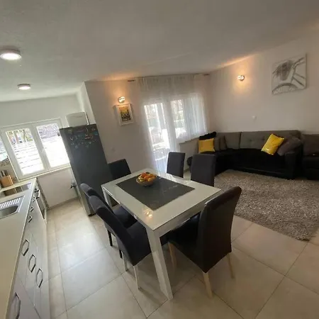 San Jose Apartment