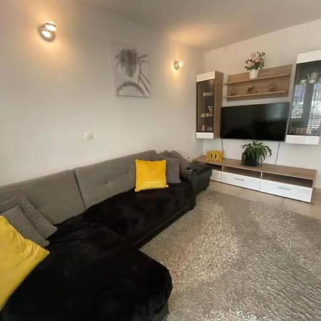San Jose Apartment Split